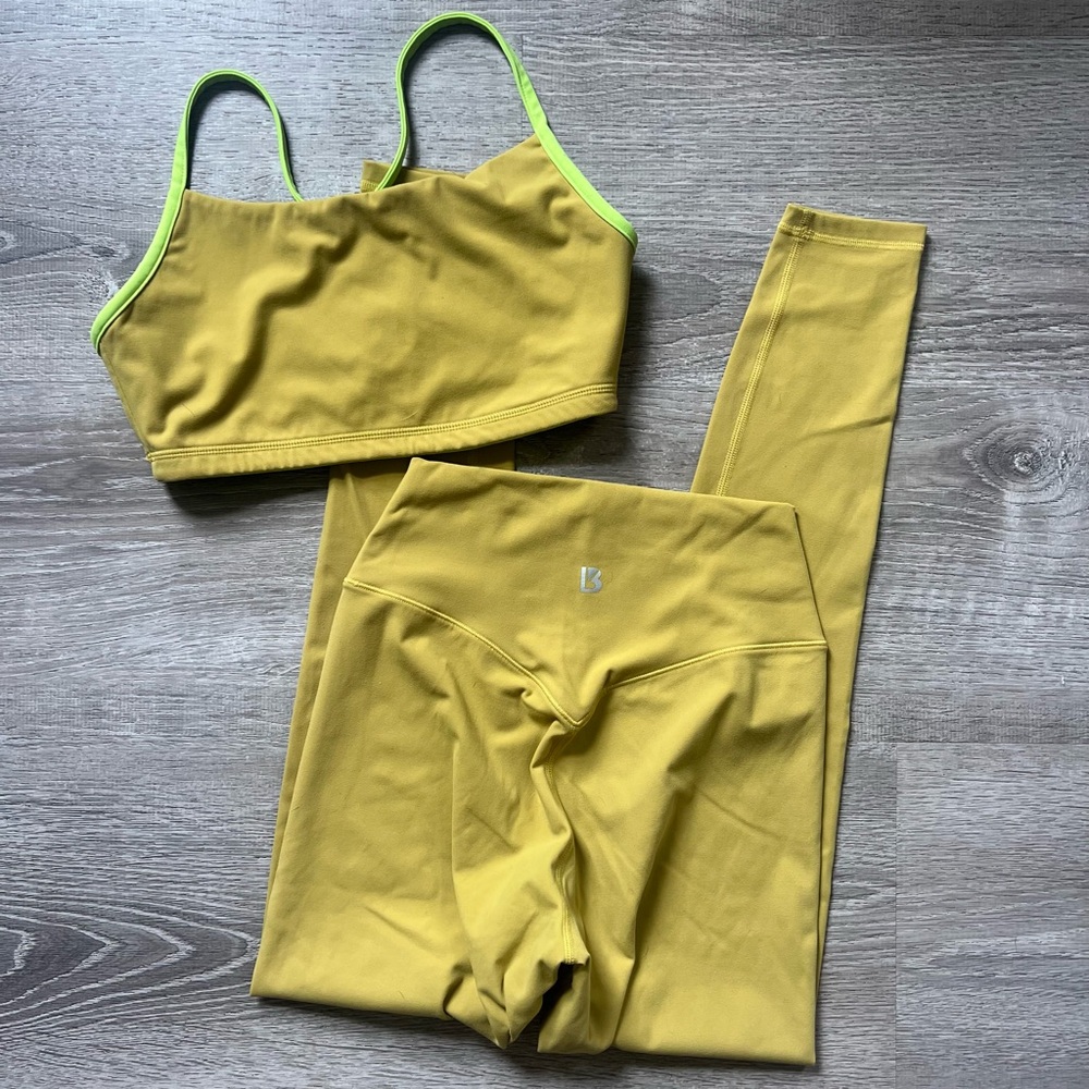 Buff bunny set